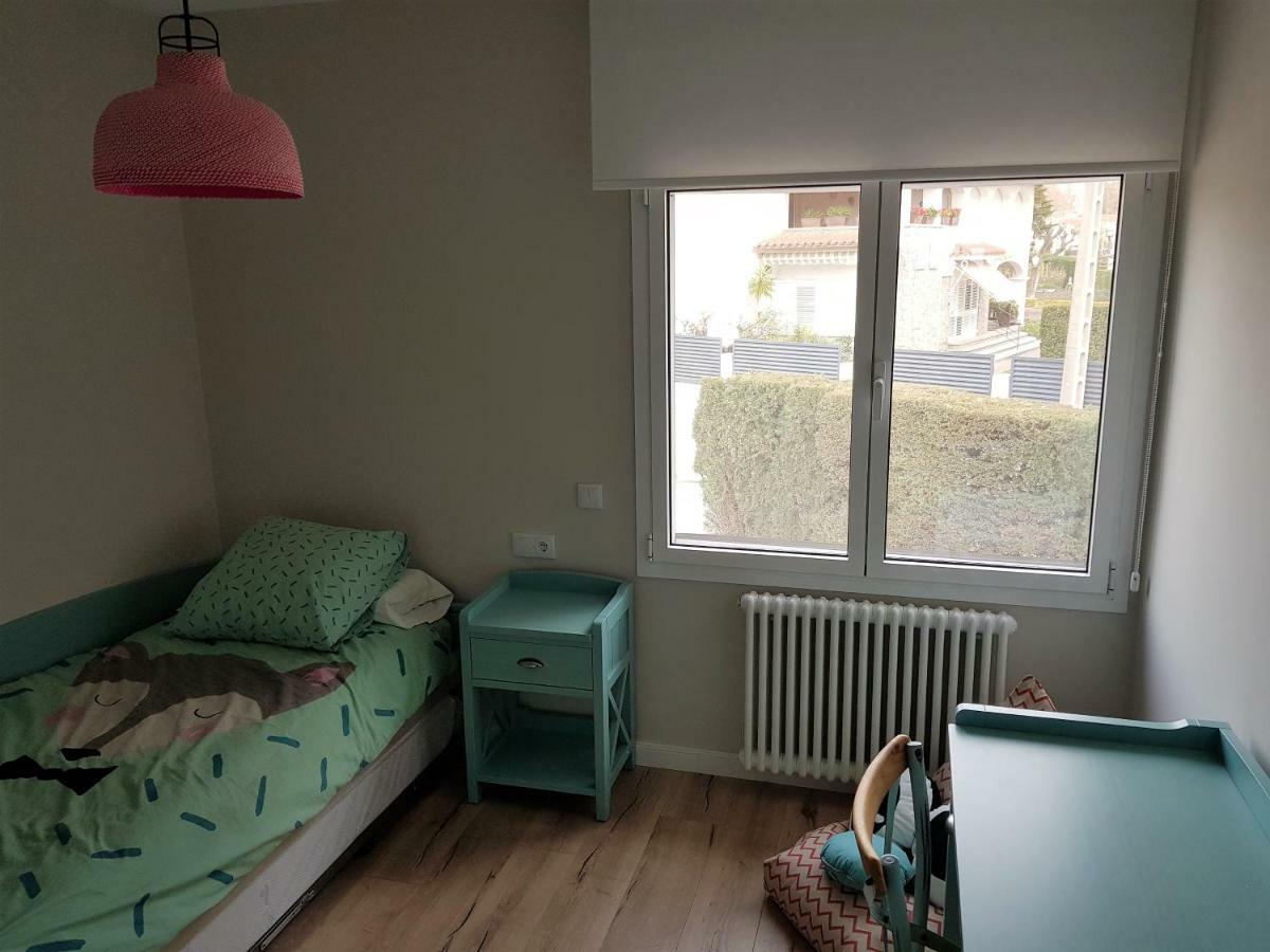 הוילה קמברילס Casa Raval De Gracia C מראה חיצוני תמונה
